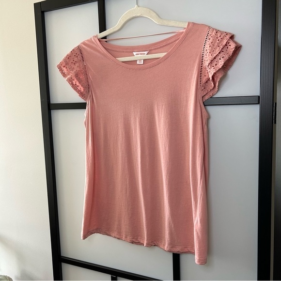 [M] Joe Fresh Powder Pink Short Sleeve Top With Boho Crochet Detail Sleeves - Picture 3 of 10